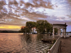 Остров Любви и Разлуки